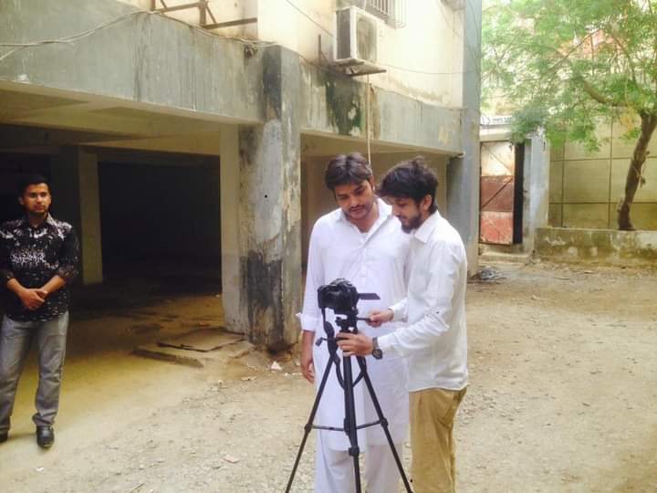 Behind the scenes on a shoot, photo 7